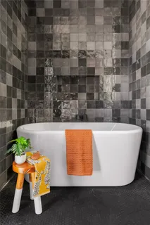 $1,200,000 | 722 Gunter Street, Austin, TX 78702