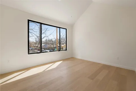 $1,200,000 | 722 Gunter Street, Austin, TX 78702