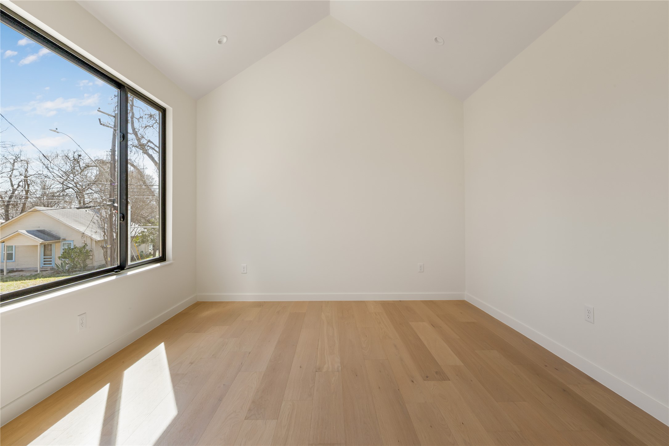 722 Gunter Street Austin, TX 78702 - Photo 31 of 36