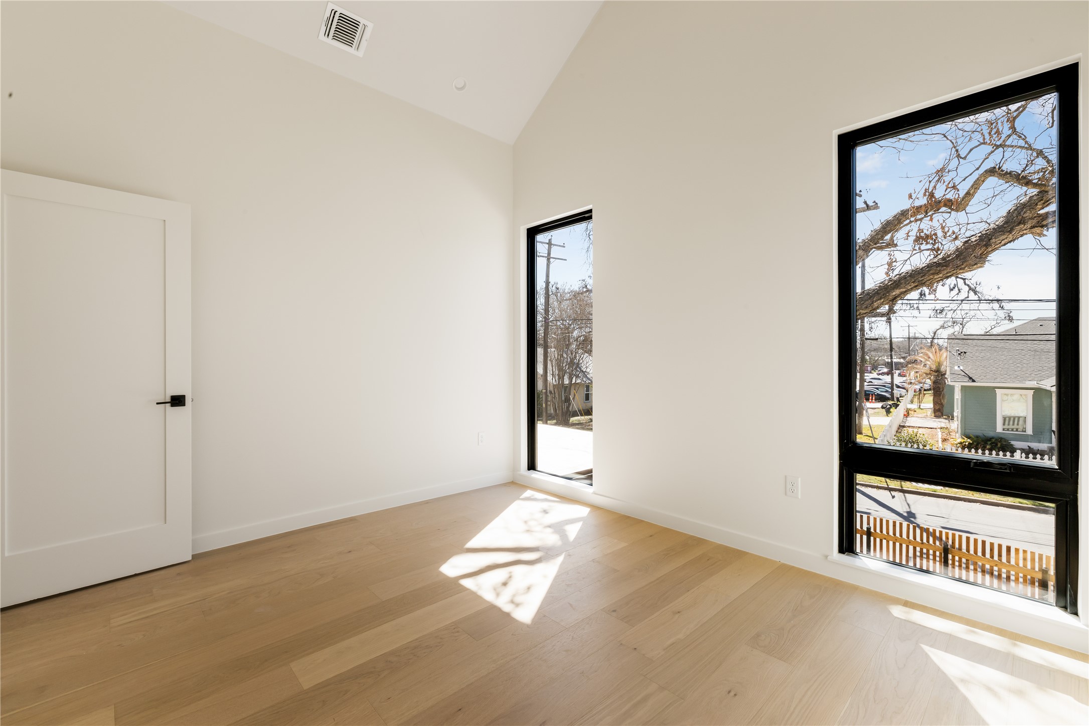 722 Gunter Street Austin, TX 78702 - Photo 33 of 36