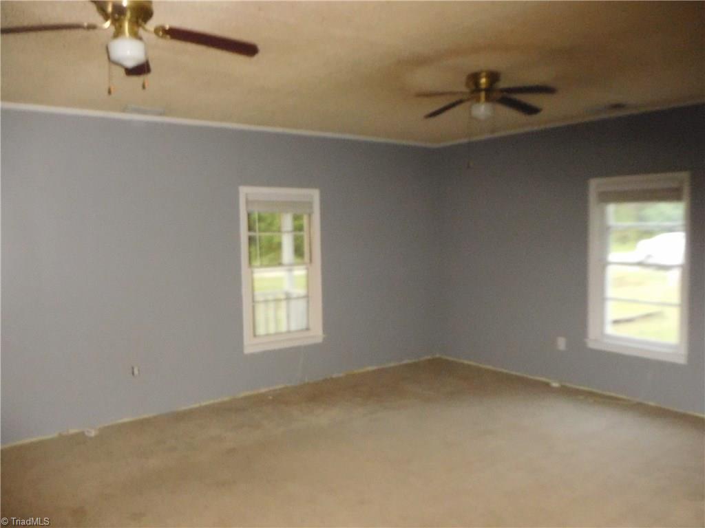 2987 Elk Road Randleman, NC 27317 - Photo 11 of 14 Gallery Image 11