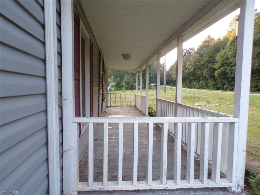 2987 Elk Road Randleman, NC 27317 - Photo 6 of 14 Gallery Image 6