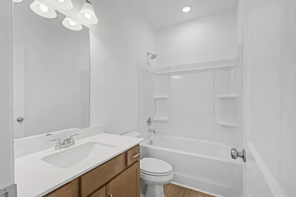 $399,990 | 1358 English Oak Drive, Clarksville, TN 37043