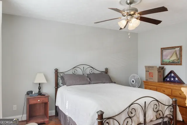 $275,000 | 6980 Roswell Road, Unit H1, Sandy Springs, GA 30328