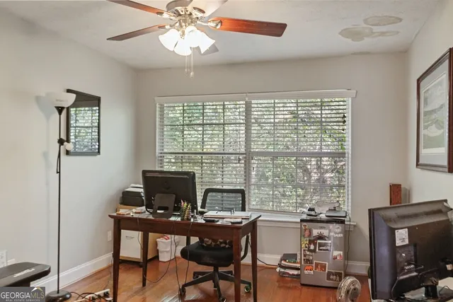 $275,000 | 6980 Roswell Road, Unit H1, Sandy Springs, GA 30328