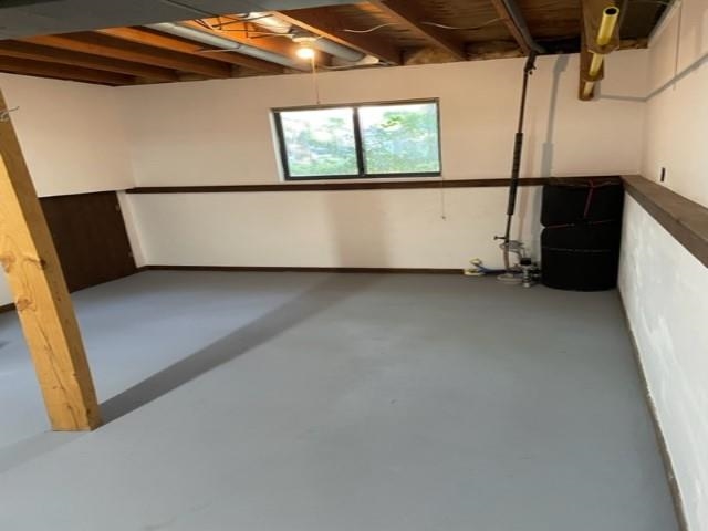 1746 Rasho Road Traverse City, MI 49696 - Photo 24 of 33 1905292-25.JPG
