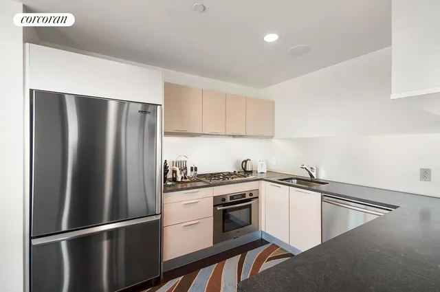 $2,500,000 | 350 West 42nd Street, Unit 52B | Hell's Kitchen