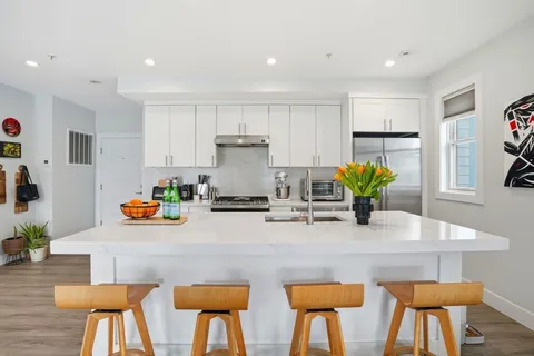 $599,000 | 151 Hancock Street, Unit 7, Quincy, MA 02171