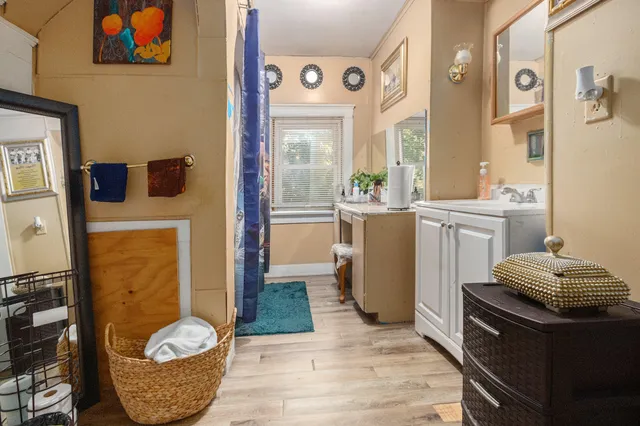 $105,000 | 955 Colfax Avenue, Benton Harbor, MI 49022