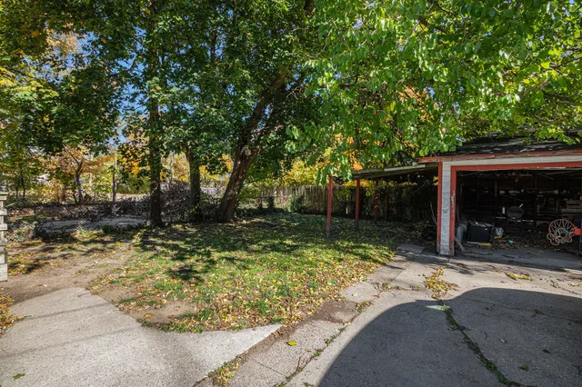 $105,000 | 955 Colfax Avenue, Benton Harbor, MI 49022