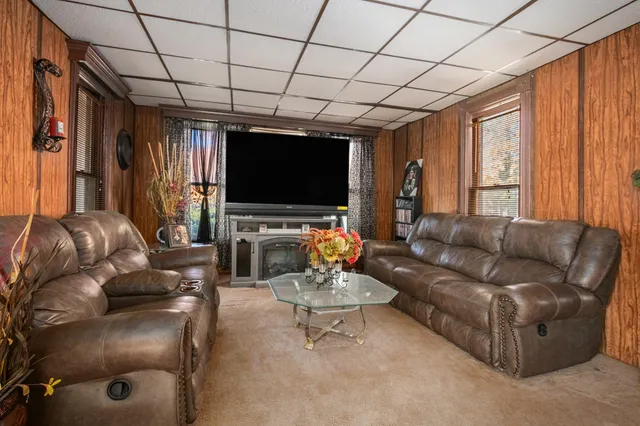 $105,000 | 955 Colfax Avenue, Benton Harbor, MI 49022