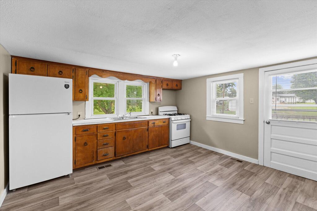 345 Sandcut Road Madisonville, KY 42431 - Photo 10 of 22 Gallery Image 10