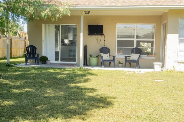 $392,450 | 419 Bloomingfield Drive, Brandon, FL 33511
