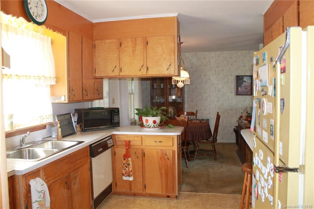 2753 Jennings Road Olin, NC 28660 - Photo 3 of 22 Gallery Image 3