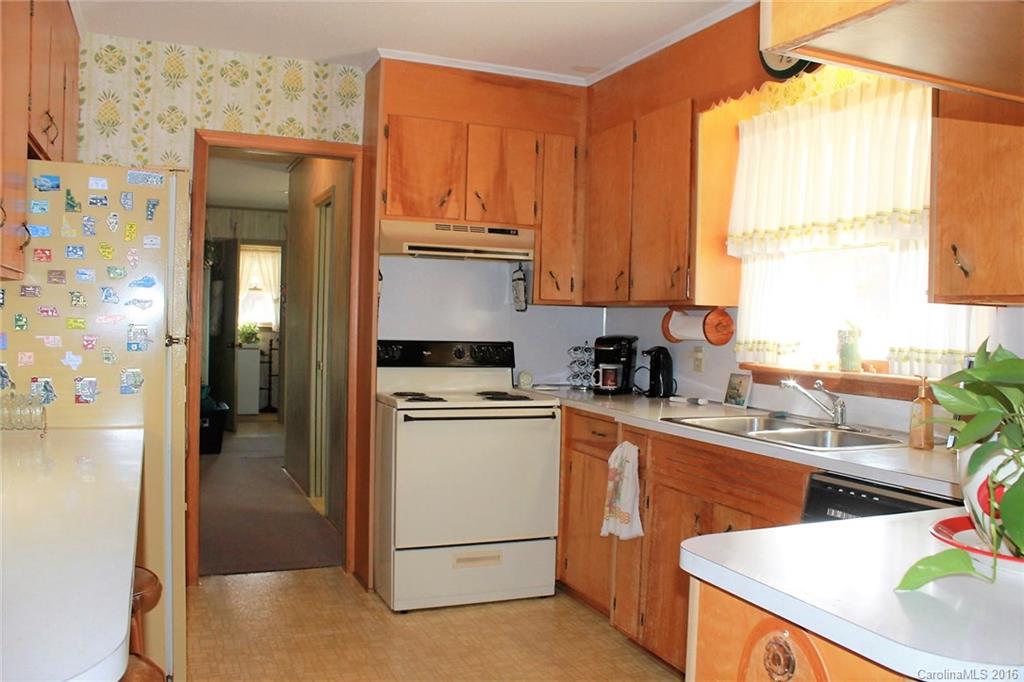 2753 Jennings Road Olin, NC 28660 - Photo 4 of 22 Gallery Image 4