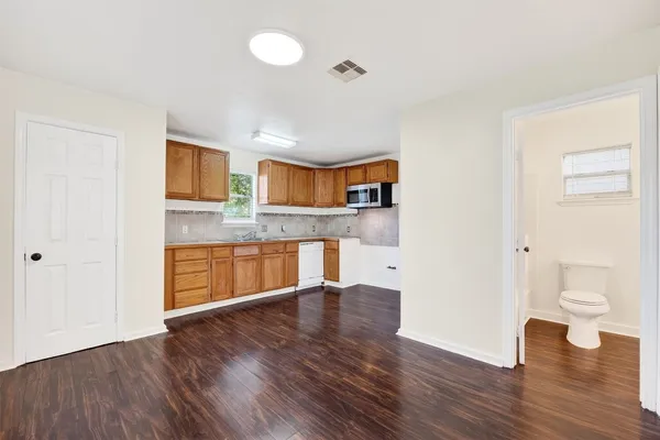 $1,375 | 6603 Conley Street, Houston, TX 77021