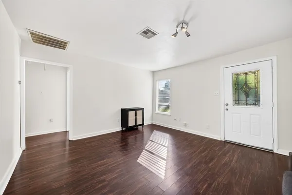 $1,375 | 6603 Conley Street, Houston, TX 77021