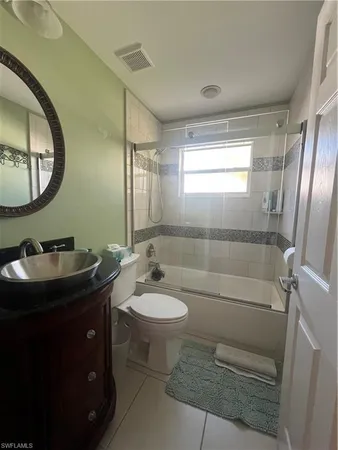 $3,500 | 975 Partridge Circle, Unit 202, Naples, FL 34104