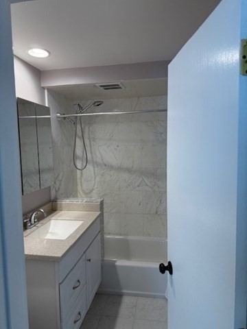 27 Arlington Road, Unit 2 Woburn, MA 01801 - Photo 7 of 23 Gallery Image 7