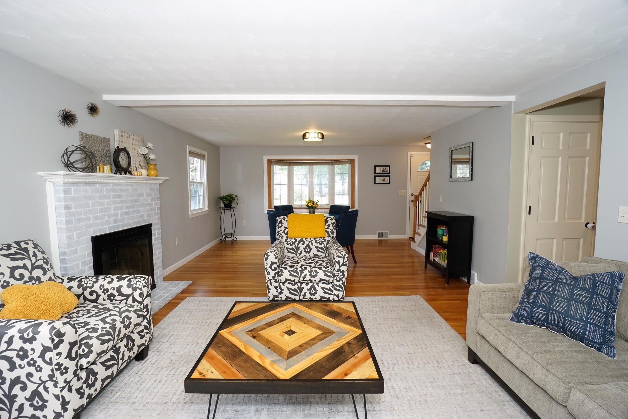57 Robinhood Road Nashua, NH 03062 - Photo 18 of 40