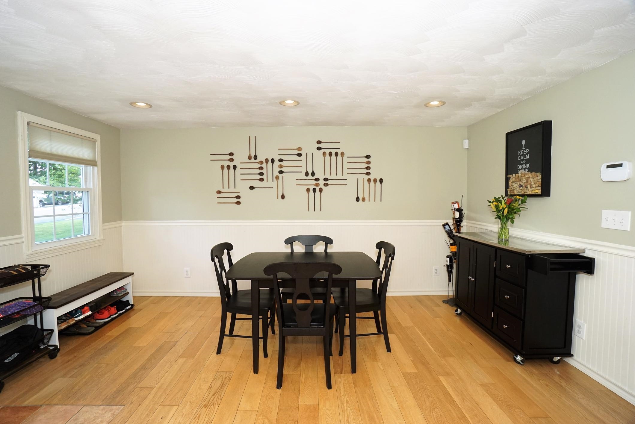 57 Robinhood Road Nashua, NH 03062 - Photo 8 of 40