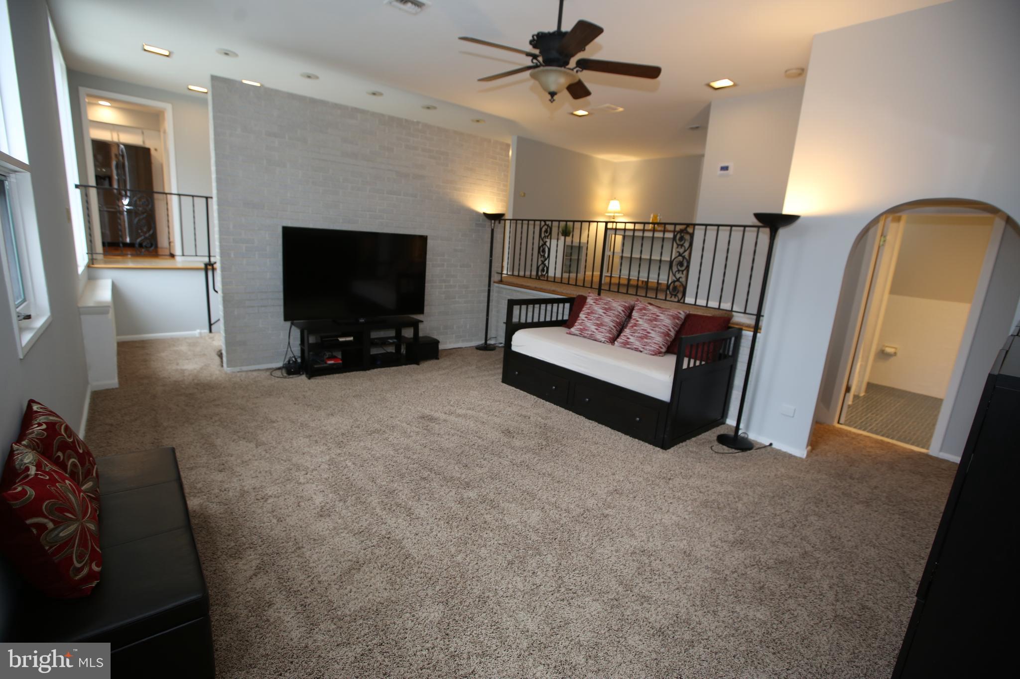 224 Foxcroft Road Broomall, PA 19008 - Photo 18 of 35 STUDIO/ APT