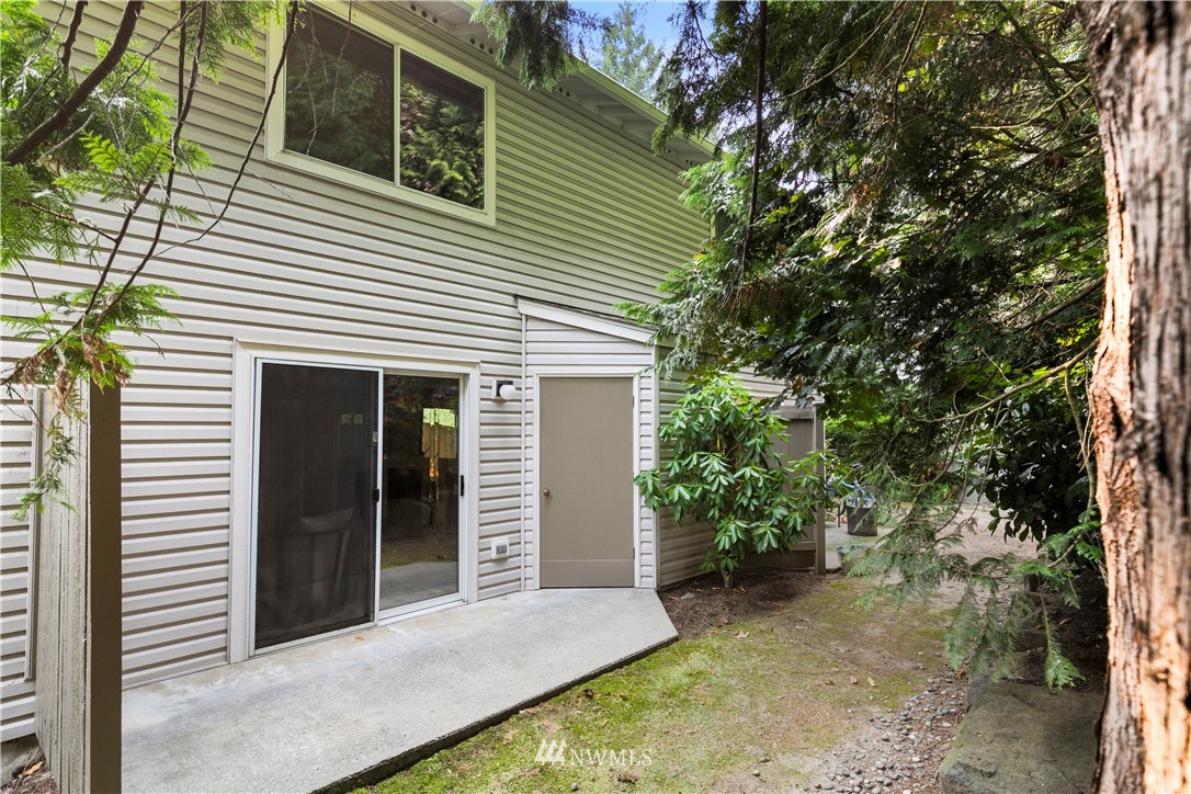 18910 Bothell Everett Highway, Unit J2 Bothell, WA 98012 - Photo 17 of 21 Gallery Image 17
