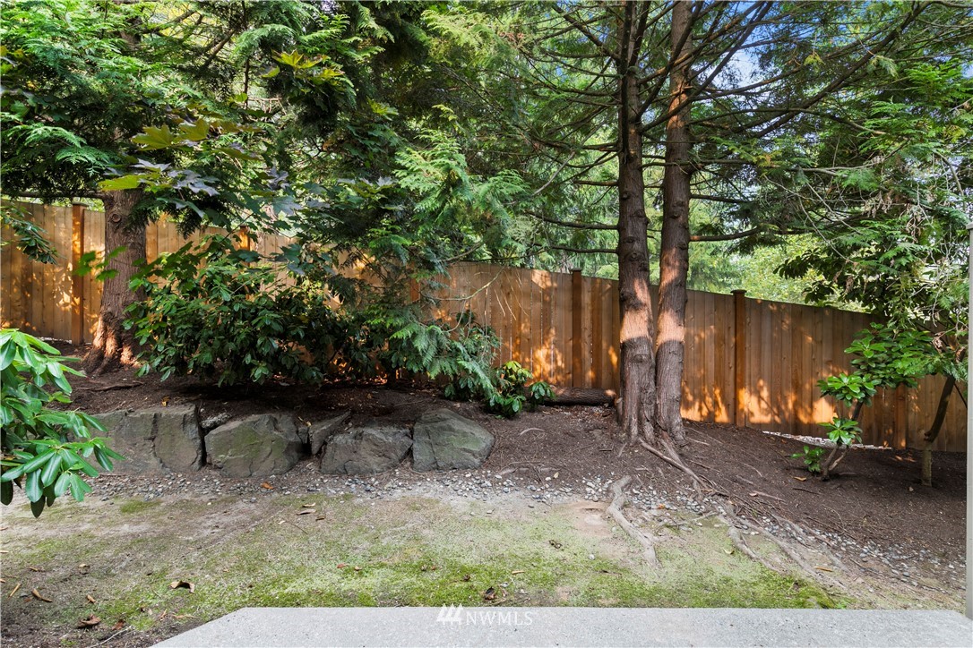 18910 Bothell Everett Highway, Unit J2 Bothell, WA 98012 - Photo 18 of 21 Gallery Image 18