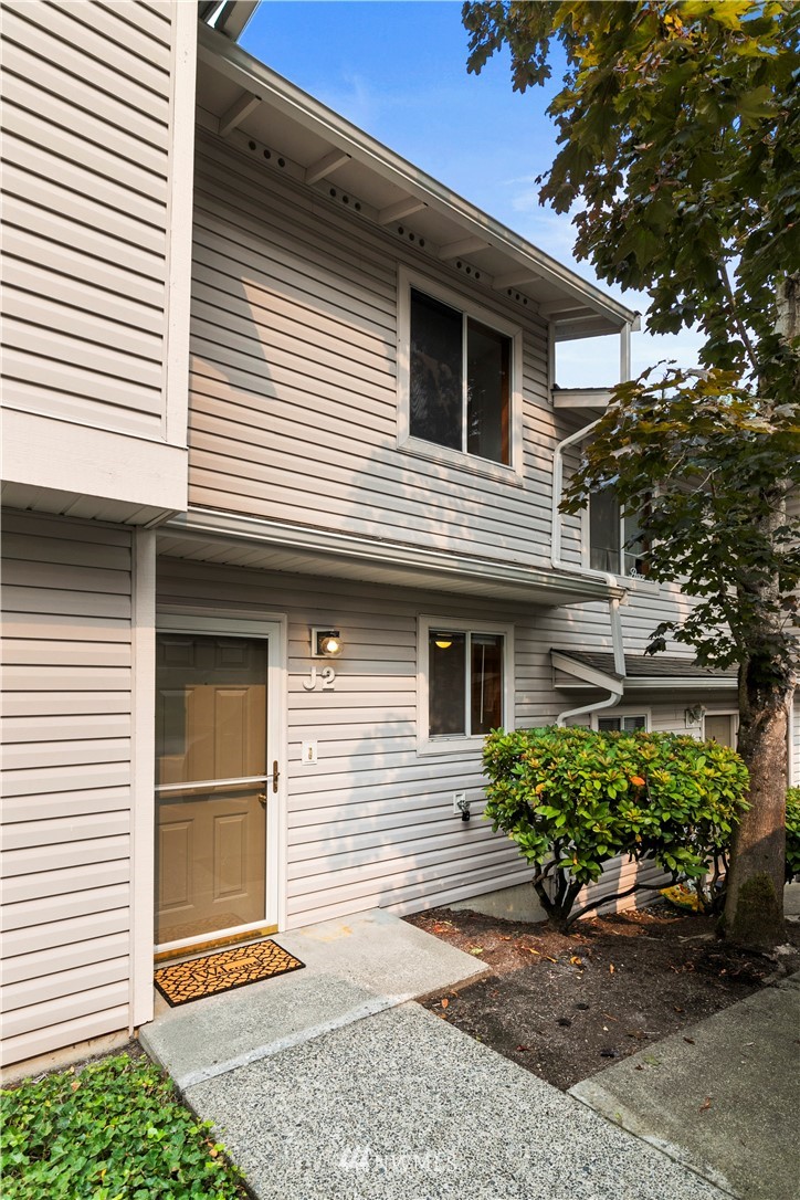 18910 Bothell Everett Highway, Unit J2 Bothell, WA 98012 - Photo 20 of 21 Gallery Image 20