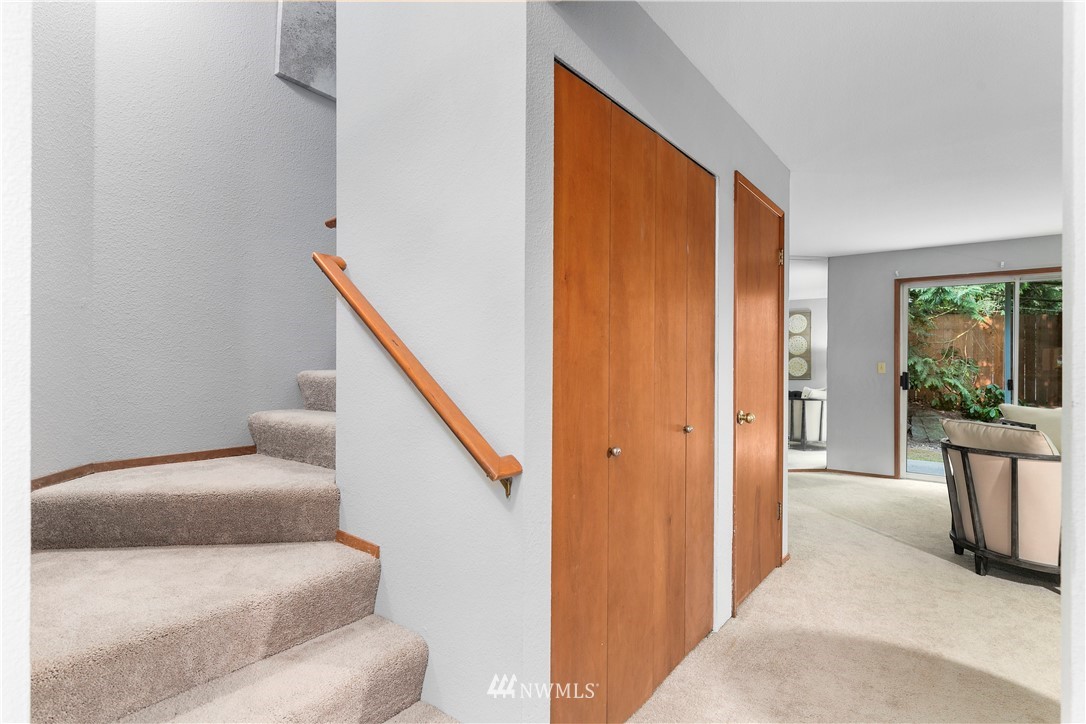 18910 Bothell Everett Highway, Unit J2 Bothell, WA 98012 - Photo 7 of 21 Gallery Image 7