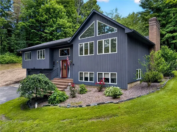 $494,000 | 2212 East Pompey Hollow Road, Cazenovia, NY 13035