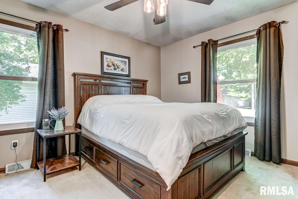 1904 Croydon Drive Springfield, IL 62703 - Photo 23 of 34
