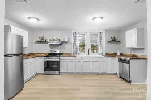 $300,000 | 373 South Main Street, Pembroke, GA 31321