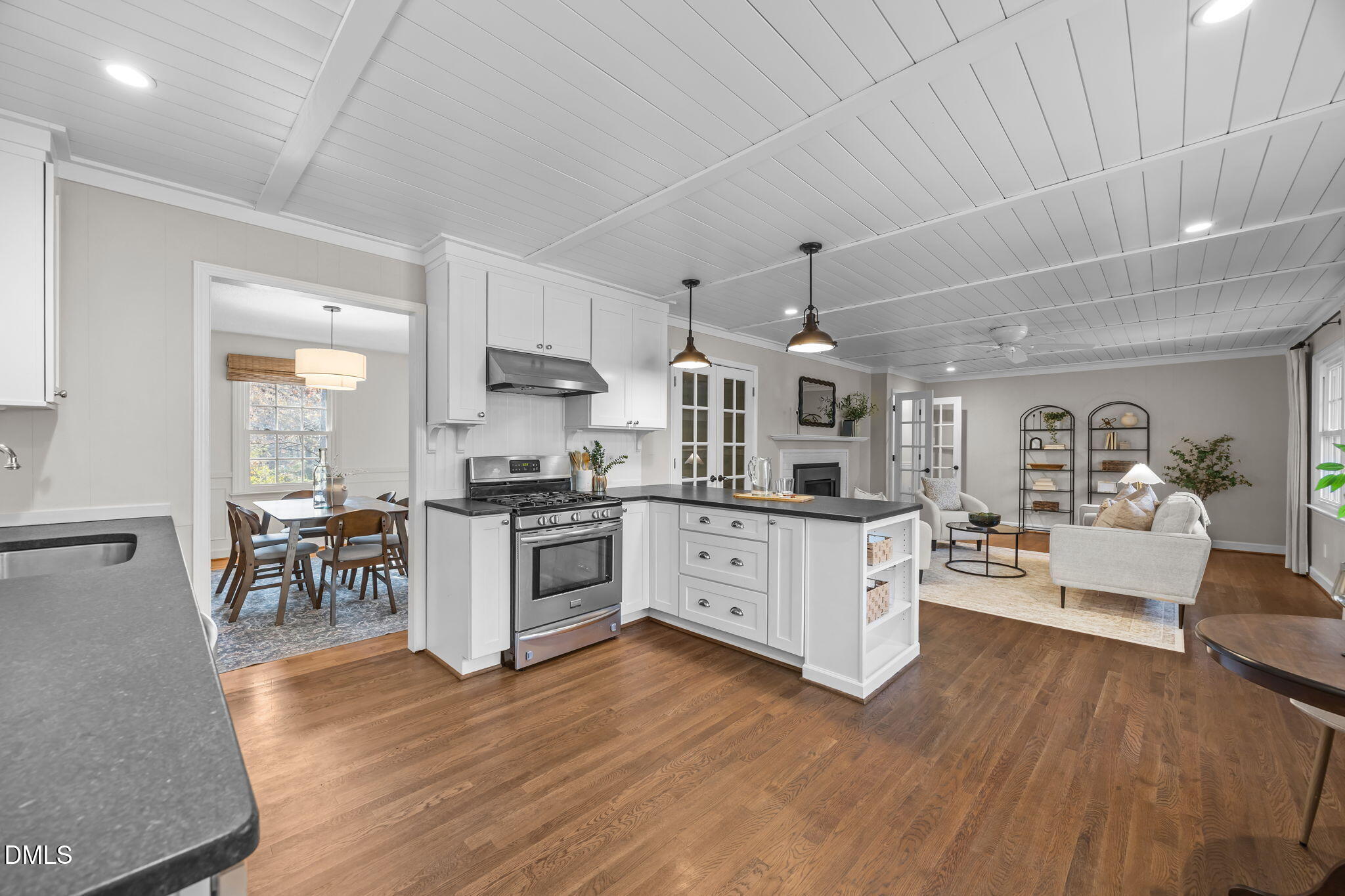 3900 Swarthmore Road Durham, NC 27707 - Photo 12 of 48 19-web-or-mls-IMG_3432