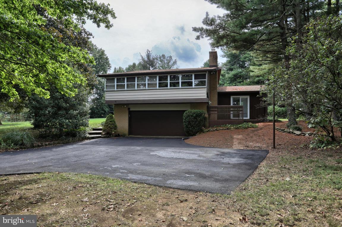 283 Pine Road Palmyra, PA 17078 - Photo 1 of 49 Gallery Image 1