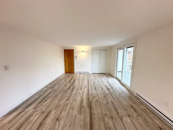 $2,100 | 6 Franzone Drive, Unit B, Haverhill, MA 01835