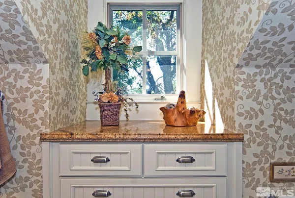 $2,700,000 | 850 Sheridan Lane, Gardnerville, NV 89460