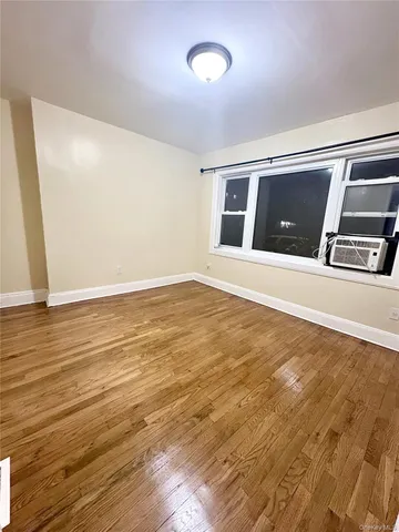 $3,000 | 88-69 Eldert Lane | Woodhaven