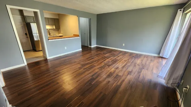 $100,000 | 53 North Belvedere Boulevard, Unit 5, Memphis, TN 38104