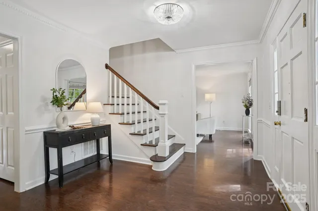 $760,000 | 10016 Whitethorn Drive, Charlotte, NC 28277