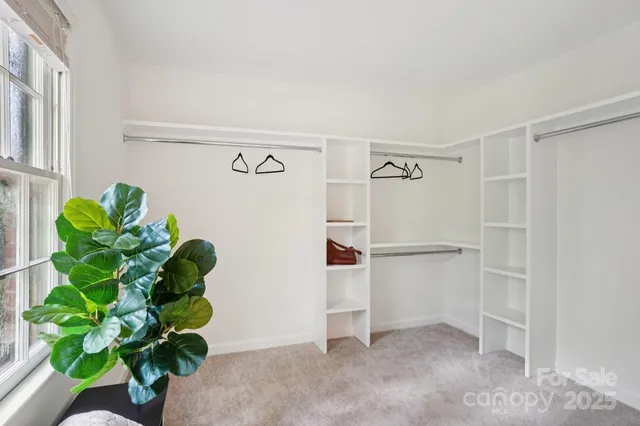 $760,000 | 10016 Whitethorn Drive, Charlotte, NC 28277