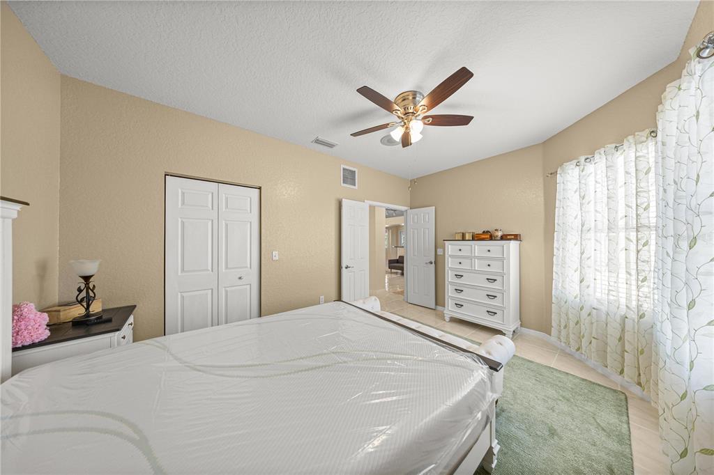 11594 Southwest 75th Circle Ocala, FL 34476 - Photo 20 of 40