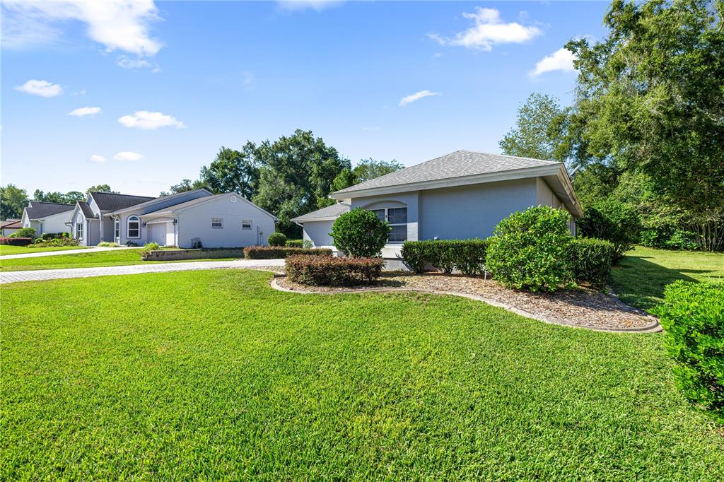 11594 Southwest 75th Circle Ocala, FL 34476 - Photo 32 of 40