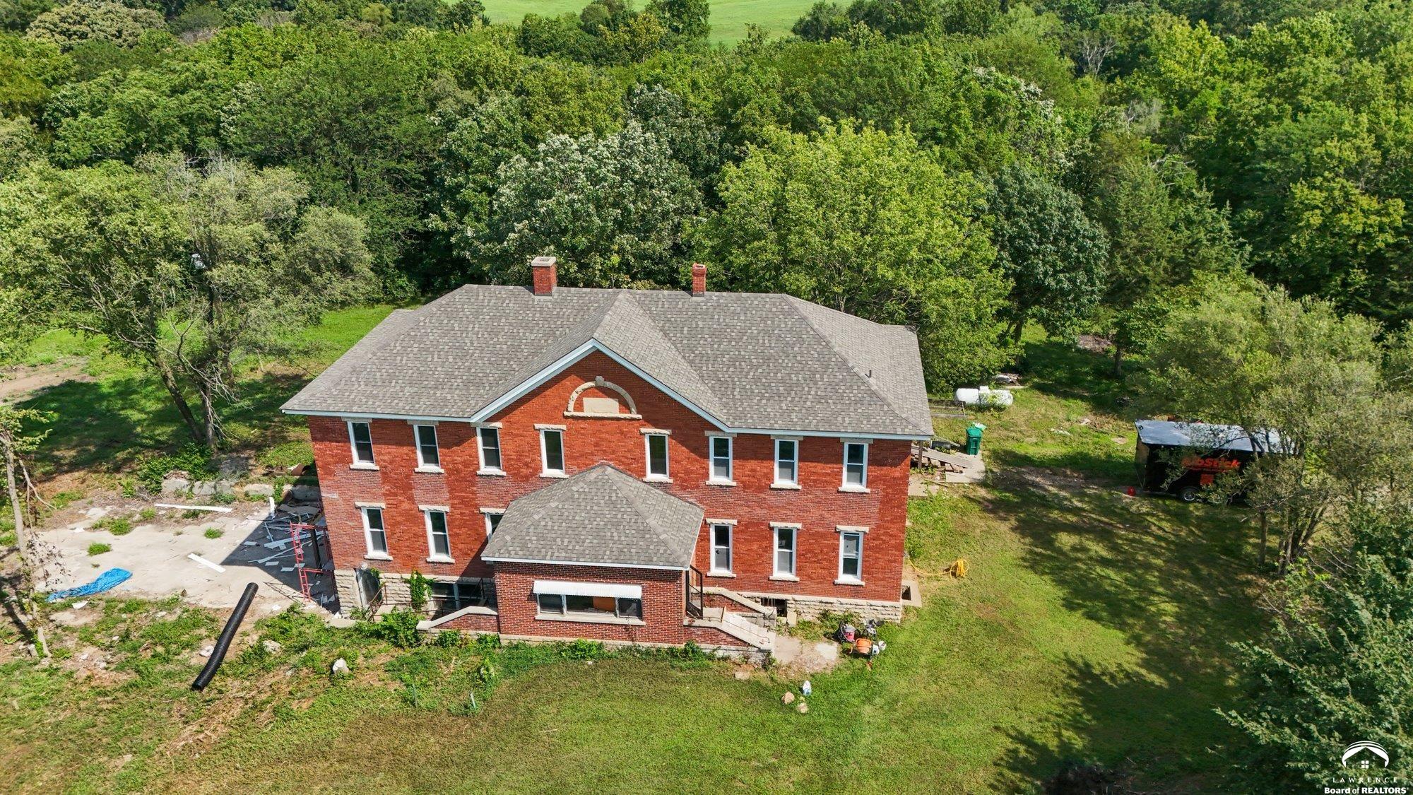 16010 Fairview Road Oskaloosa, KS 66066 - Photo 2 of 91