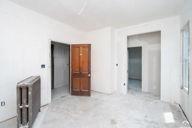 $575,000 | 16010 Fairview Road, Oskaloosa, KS 66066