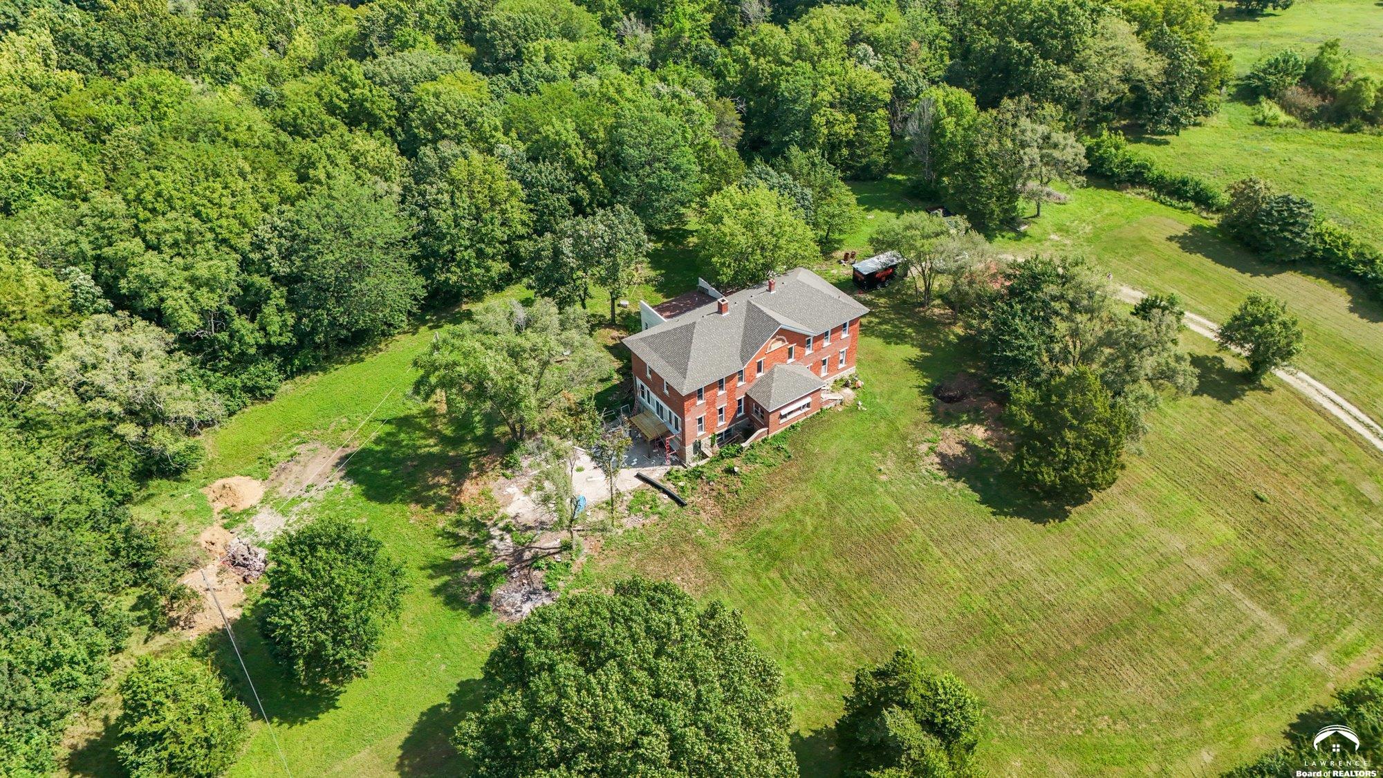 16010 Fairview Road Oskaloosa, KS 66066 - Photo 7 of 91