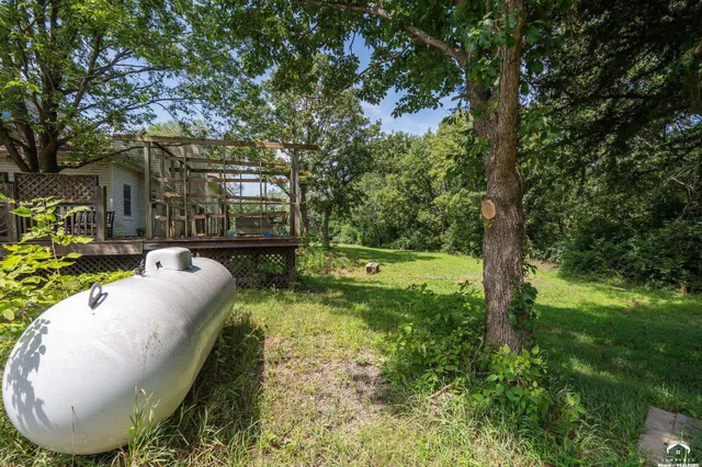 $575,000 | 16010 Fairview Road, Oskaloosa, KS 66066