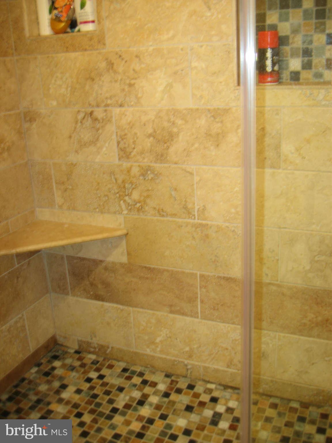 8004 Rising Ridge Road Bethesda, MD 20817 - Photo 18 of 30 Bath Master 2