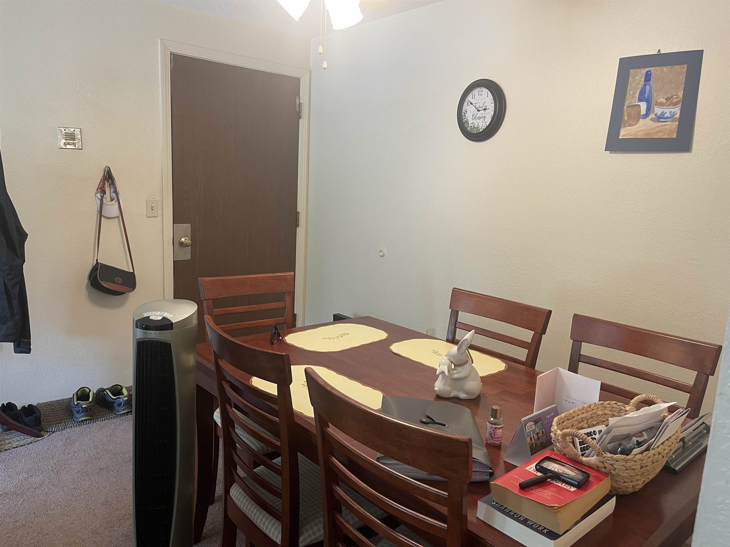 20 Wolf Road, Unit B18 Lebanon, NH 03766 - Photo 2 of 7