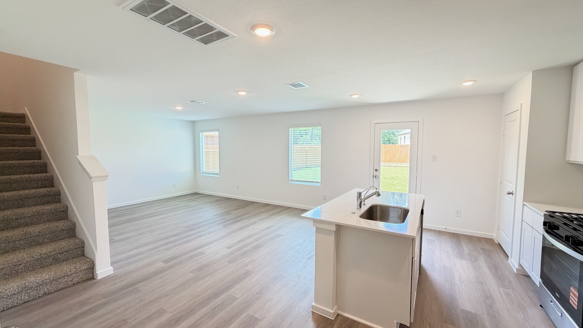 11631 Ruffian Drive Willis, TX 77318 - Photo 3 of 17